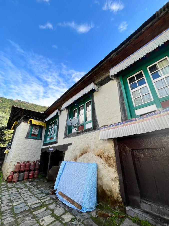 Hotel Camp De Base Namche Bagian luar foto
